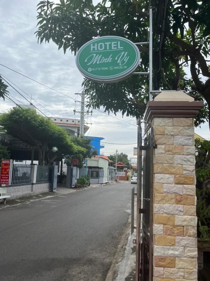 Hotel Minh Vy Лонгхай Экстерьер фото