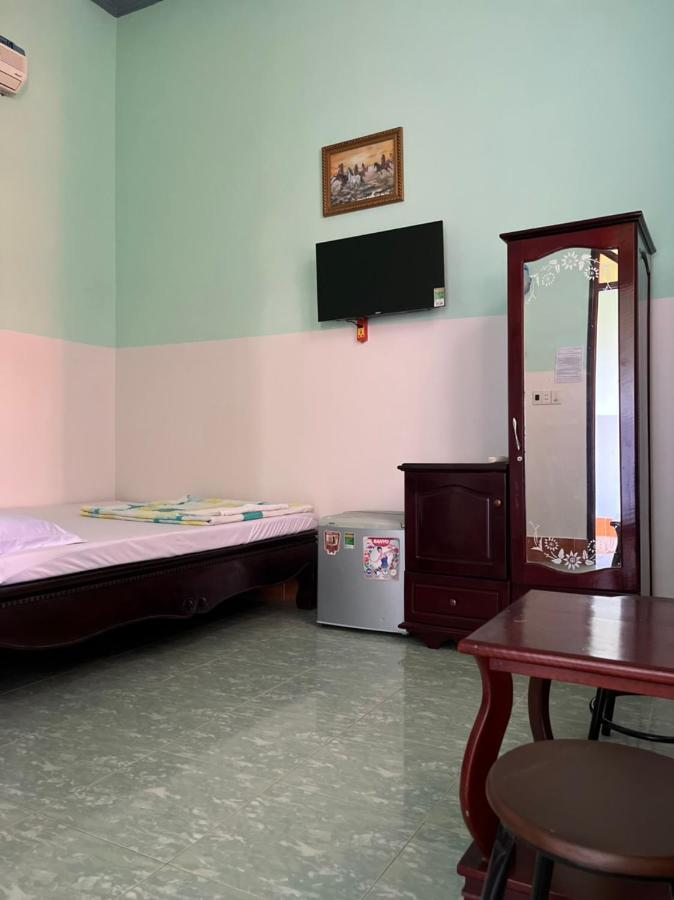 Hotel Minh Vy Лонгхай Экстерьер фото