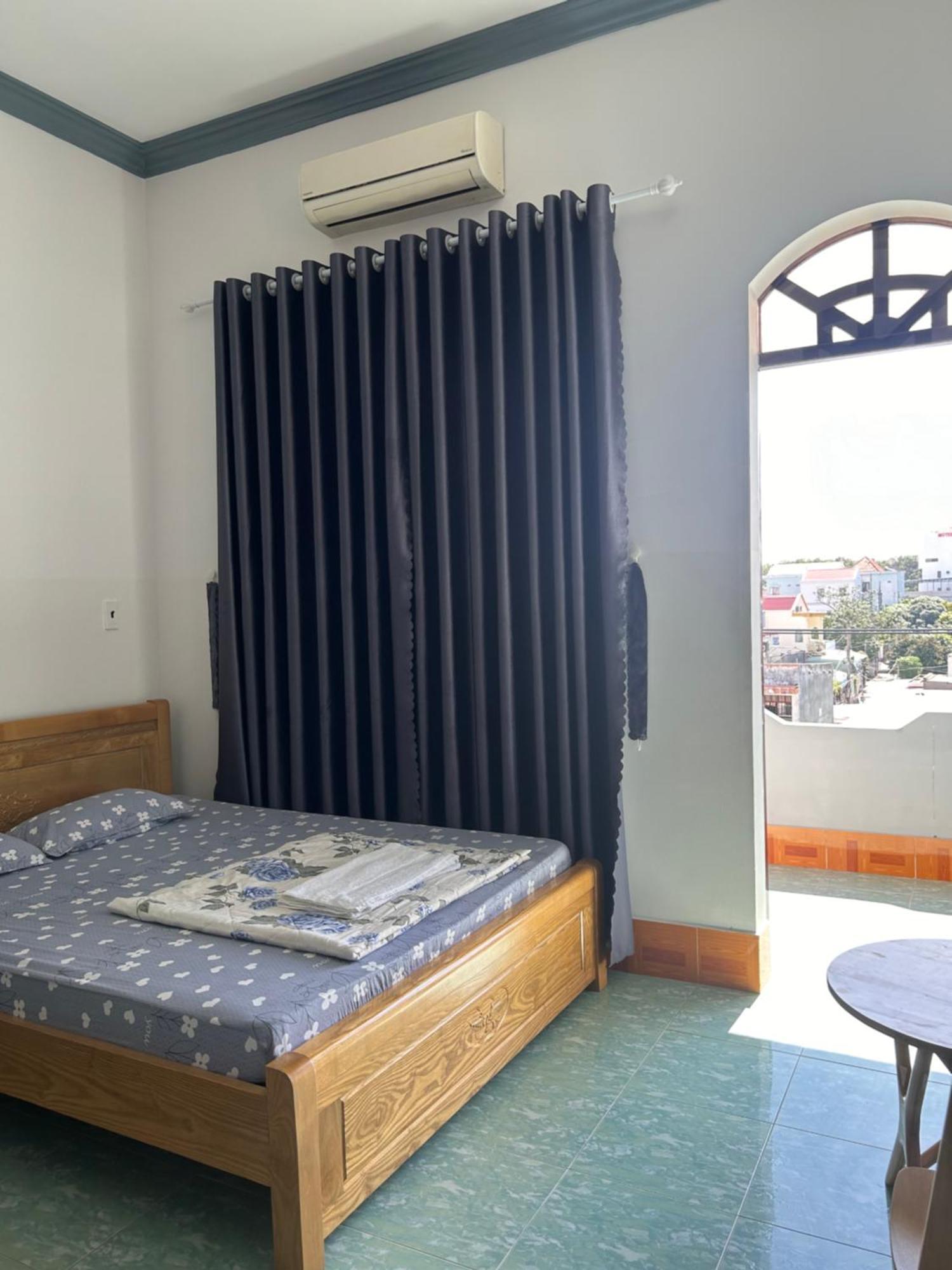 Hotel Minh Vy Лонгхай Экстерьер фото