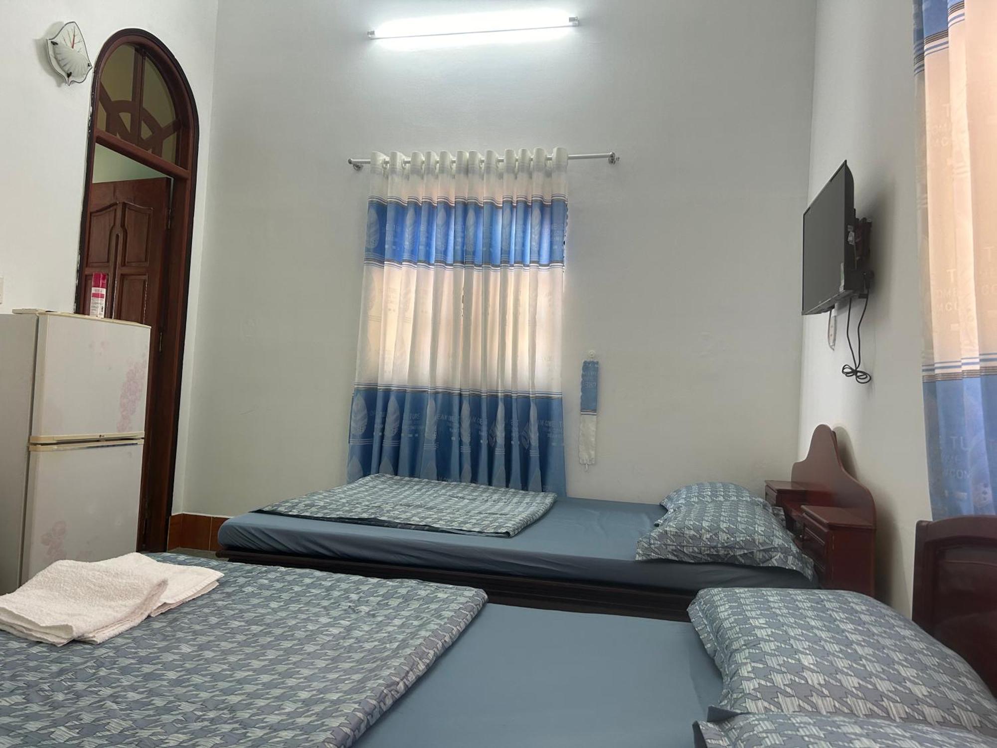 Hotel Minh Vy Лонгхай Экстерьер фото